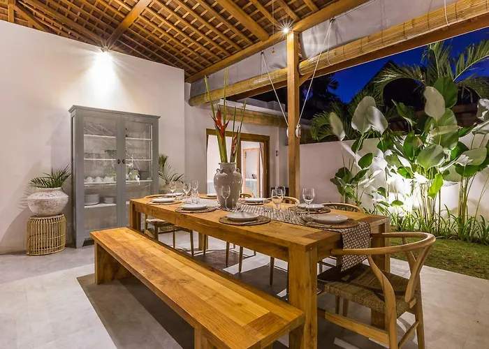 Hoi By Alfred In Bali Villa *